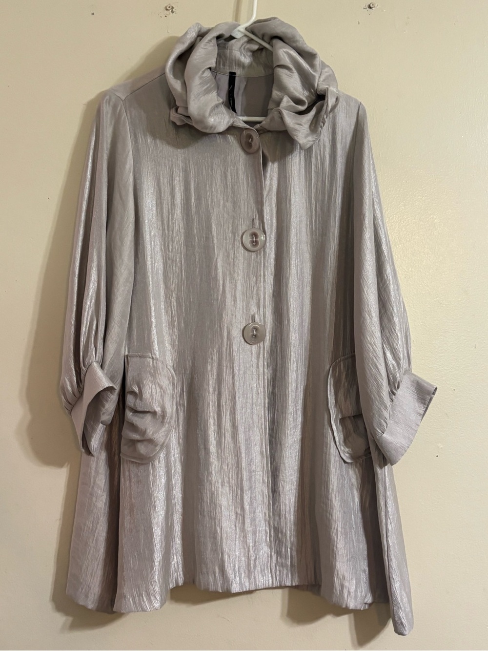 Elegant Metallic Champagne color Oversized Rushed Ruffle Collar
